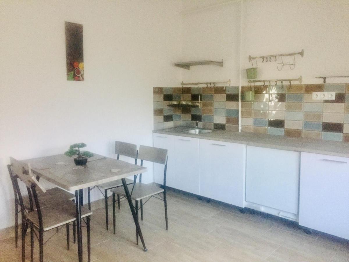 בלטונללה Lelle-Kert Apartman 02 מראה חיצוני תמונה